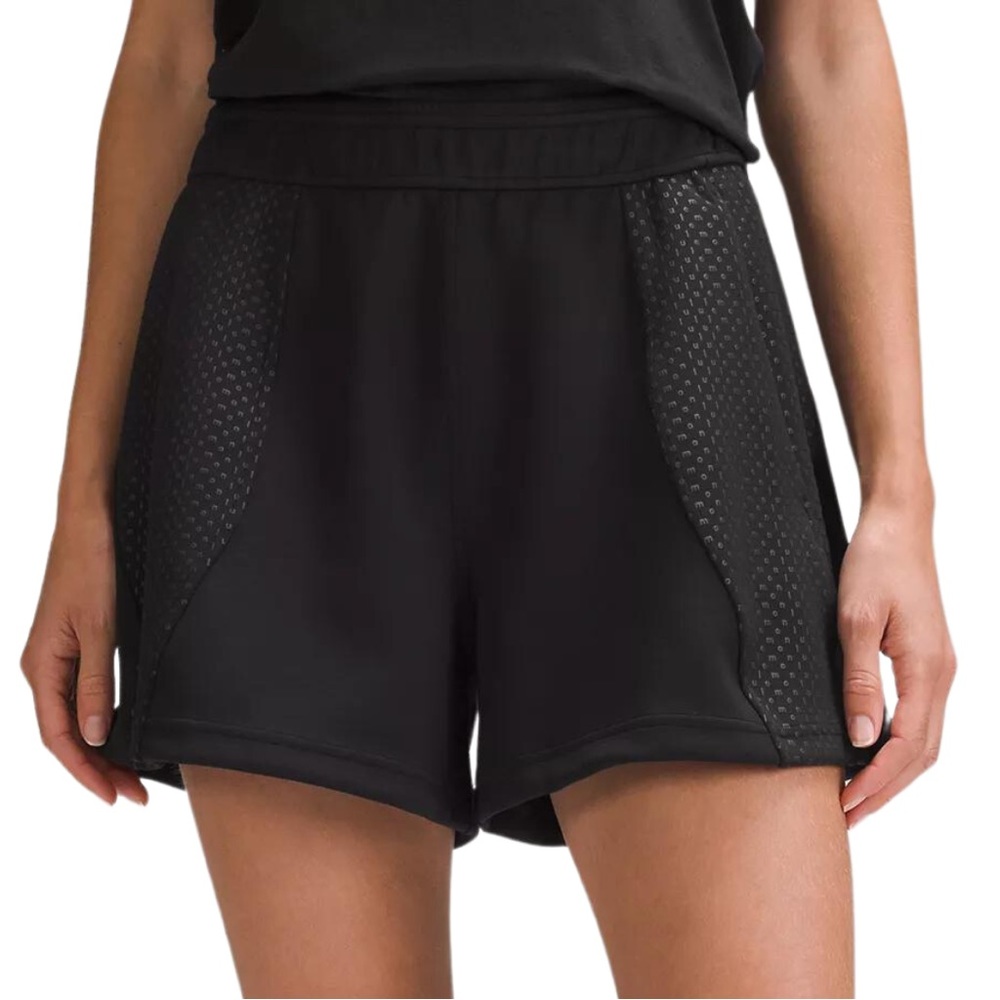 Lululemon Embossed Panel High-Rise Short 4"